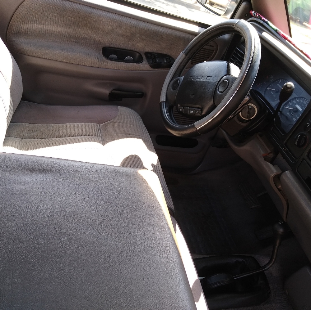 Dodge ram 1500 - Picture 6 of 6
